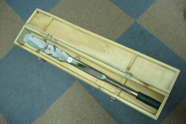 手動(dòng)測力扳手